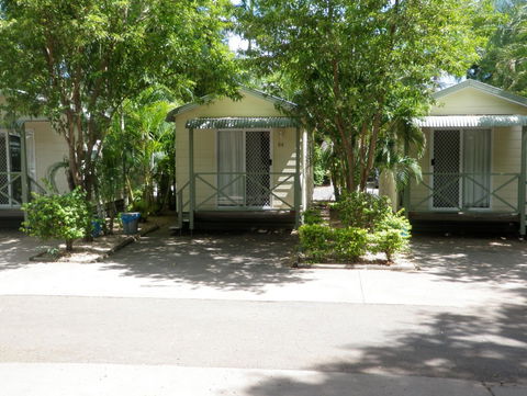 Emerald Cabin And Caravan Village - Surfers Paradise Gold Coast 2