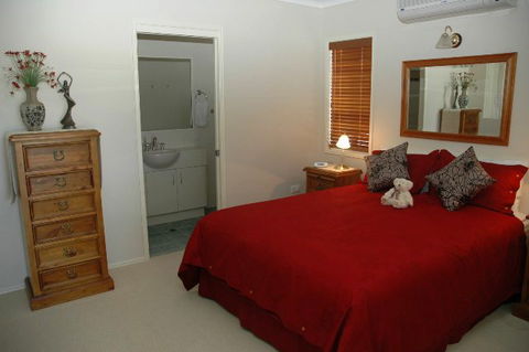 Alexander Lakeside Bed And Breakfast - Surfers Paradise Gold Coast 5