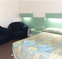 Longreach Motel - Surfers Paradise Gold Coast