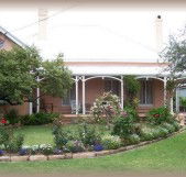 Guy House Bed and Breakfast - Surfers Paradise Gold Coast