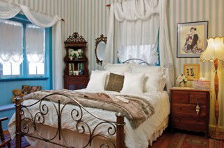 Marys Place - Surfers Paradise Gold Coast 4