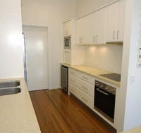 Claytons on Cylinder Beach Front Apartments - Surfers Paradise Gold Coast