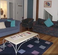 Godshill Lodge - Holiday Home - Surfers Paradise Gold Coast