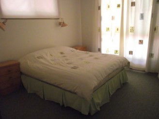 Ty-ar-y-bryn - Holiday Home - Surfers Paradise Gold Coast 1