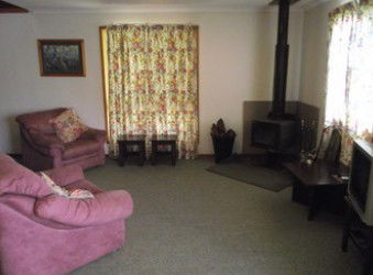 Ty-ar-y-bryn - Holiday Home - Surfers Paradise Gold Coast 2