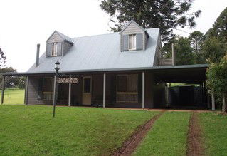 Ty-ar-y-bryn - Holiday Home - Surfers Paradise Gold Coast 5