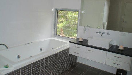 Twin Falls Retreat - Surfers Paradise Gold Coast 0