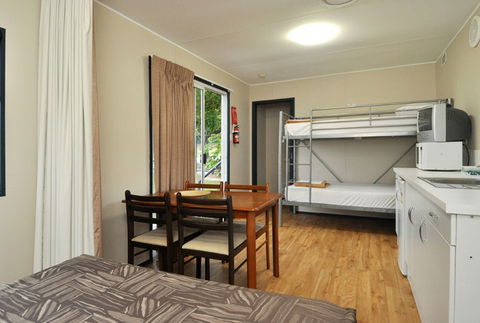 Nobby Beach Holiday Village - Surfers Paradise Gold Coast 2