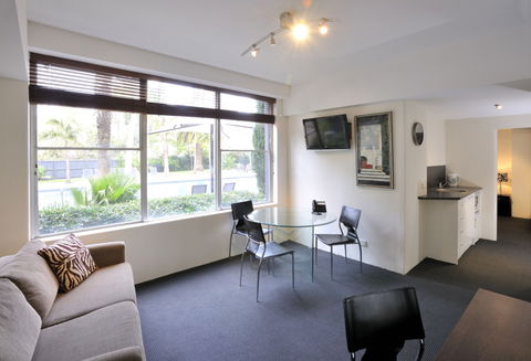 Sleep And Go Hotel, Preston - Surfers Paradise Gold Coast 1