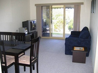 Surfside Apartment - Surfers Paradise Gold Coast 2