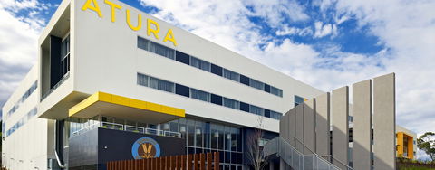 Atura Dandenong - Surfers Paradise Gold Coast 5