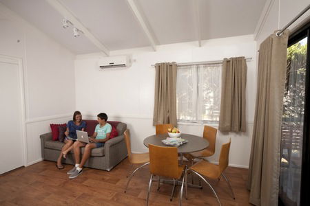 Crystal Brook Tourist Park - Surfers Paradise Gold Coast 4