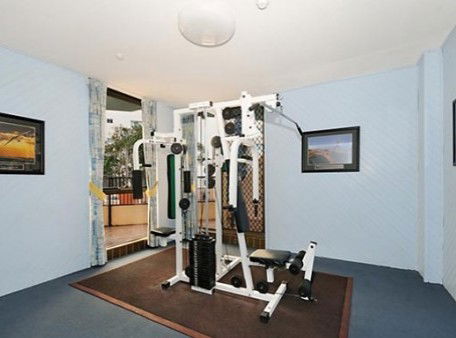 Sandy Point Beach Resort - Surfers Paradise Gold Coast 3