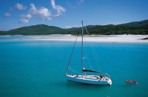 Whitsunday Holidays - Surfers Paradise Gold Coast 3