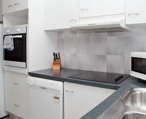 Ambassador Apartments Holiday Units - Surfers Paradise Gold Coast 2