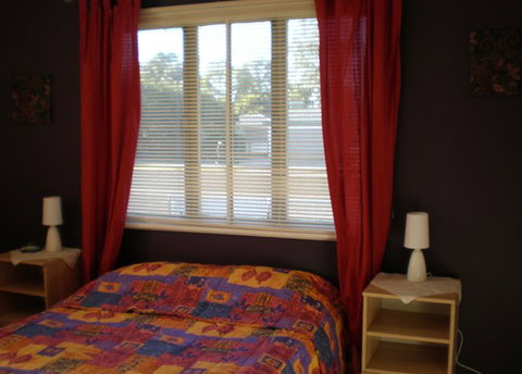 Dalby Homestyle Accommodation - Surfers Paradise Gold Coast 2