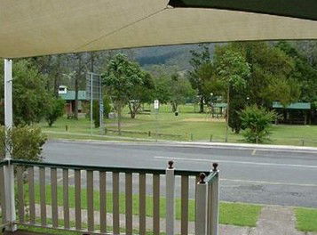 Canungra Motel - Surfers Paradise Gold Coast 2