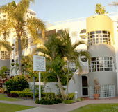 Sundeck Gardens - Surfers Paradise Gold Coast