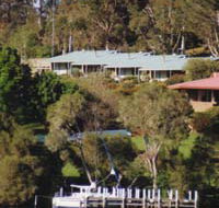 Gipsy Point Luxury Lakeside Apartments - Surfers Paradise Gold Coast