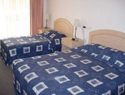 Centrepoint Motel - Surfers Paradise Gold Coast 1
