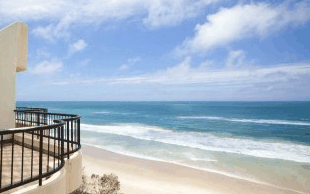 Pelican Sands - Surfers Paradise Gold Coast 1