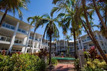 Beaches At Port Douglas - Surfers Paradise Gold Coast 0
