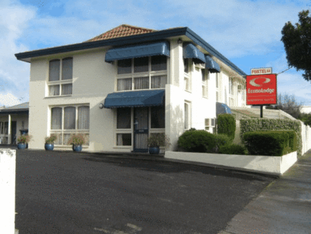 Econo Lodge Hacienda Motel - Surfers Paradise Gold Coast 0