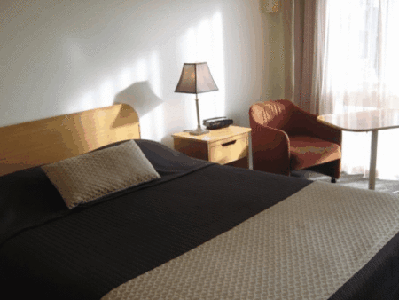 Econo Lodge Hacienda Motel - Surfers Paradise Gold Coast 5