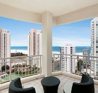 Maldives Resort - Surfers Paradise Gold Coast