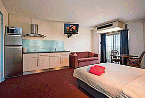 Sea Breeze Resort - Surfers Paradise Gold Coast 1