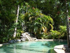Port Douglas Outrigger Apartments - Surfers Paradise Gold Coast 1
