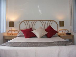 Port Douglas Outrigger Apartments - Surfers Paradise Gold Coast 3