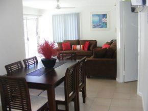 Port Douglas Outrigger Apartments - Surfers Paradise Gold Coast 5