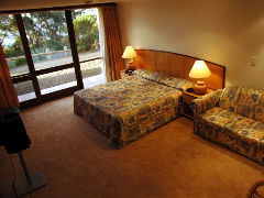 Kangaroo Island Lodge - Surfers Paradise Gold Coast 2