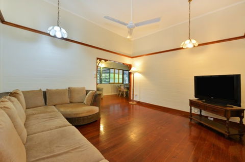 Lilybank - Surfers Paradise Gold Coast 2