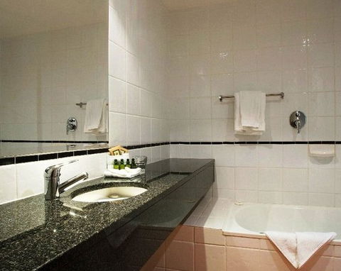 The York Canberra - Surfers Paradise Gold Coast 2