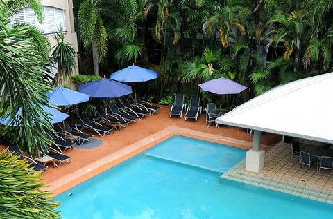 Cayman Villas Port Douglas - Surfers Paradise Gold Coast 4