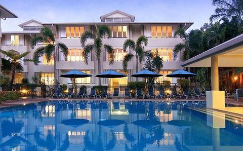 Cayman Villas Port Douglas - Surfers Paradise Gold Coast 5