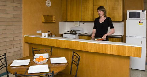 Hillsview Tourist Apartments - Surfers Paradise Gold Coast 3