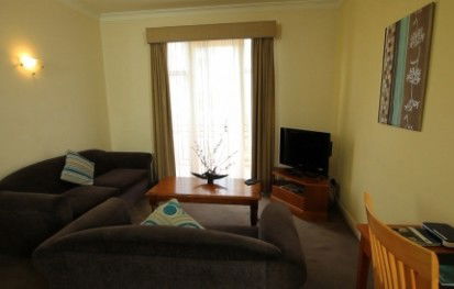 Quest Dandenong - Surfers Paradise Gold Coast 2