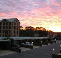 Old Mill Motel Dongara - Surfers Paradise Gold Coast