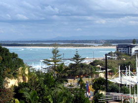 Beachside Court - Surfers Paradise Gold Coast 3