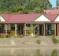 Coachhouse Marina Resort Batemans Bay - Surfers Paradise Gold Coast