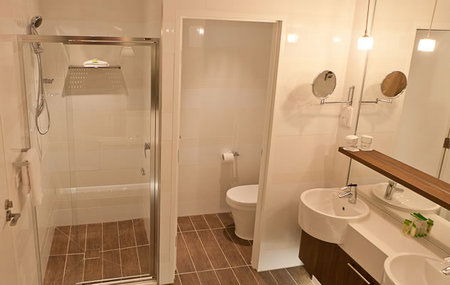 Taylors Lakes Hotel Motel - Surfers Paradise Gold Coast 2
