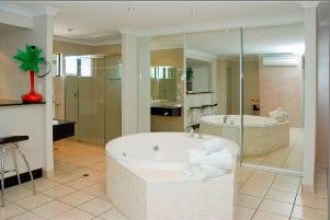 Windmill Motel And Reception Centre - Surfers Paradise Gold Coast 0