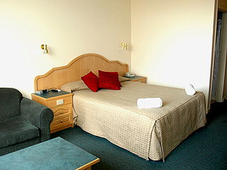 Adelaide International Motel - Surfers Paradise Gold Coast 2