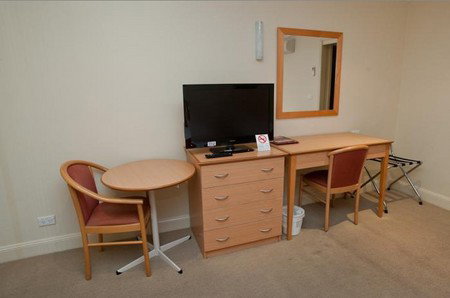 Bathurst Heritage Motor Inn - Surfers Paradise Gold Coast 2