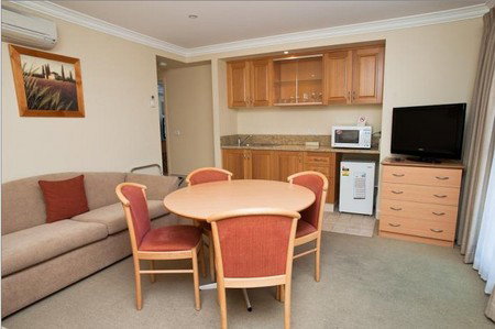 Bathurst Heritage Motor Inn - Surfers Paradise Gold Coast 4