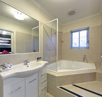 Comfort Inn And Suites Georgian Albury - Surfers Paradise Gold Coast