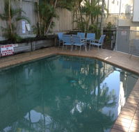 Surfcomber On The Beach - Surfers Paradise Gold Coast